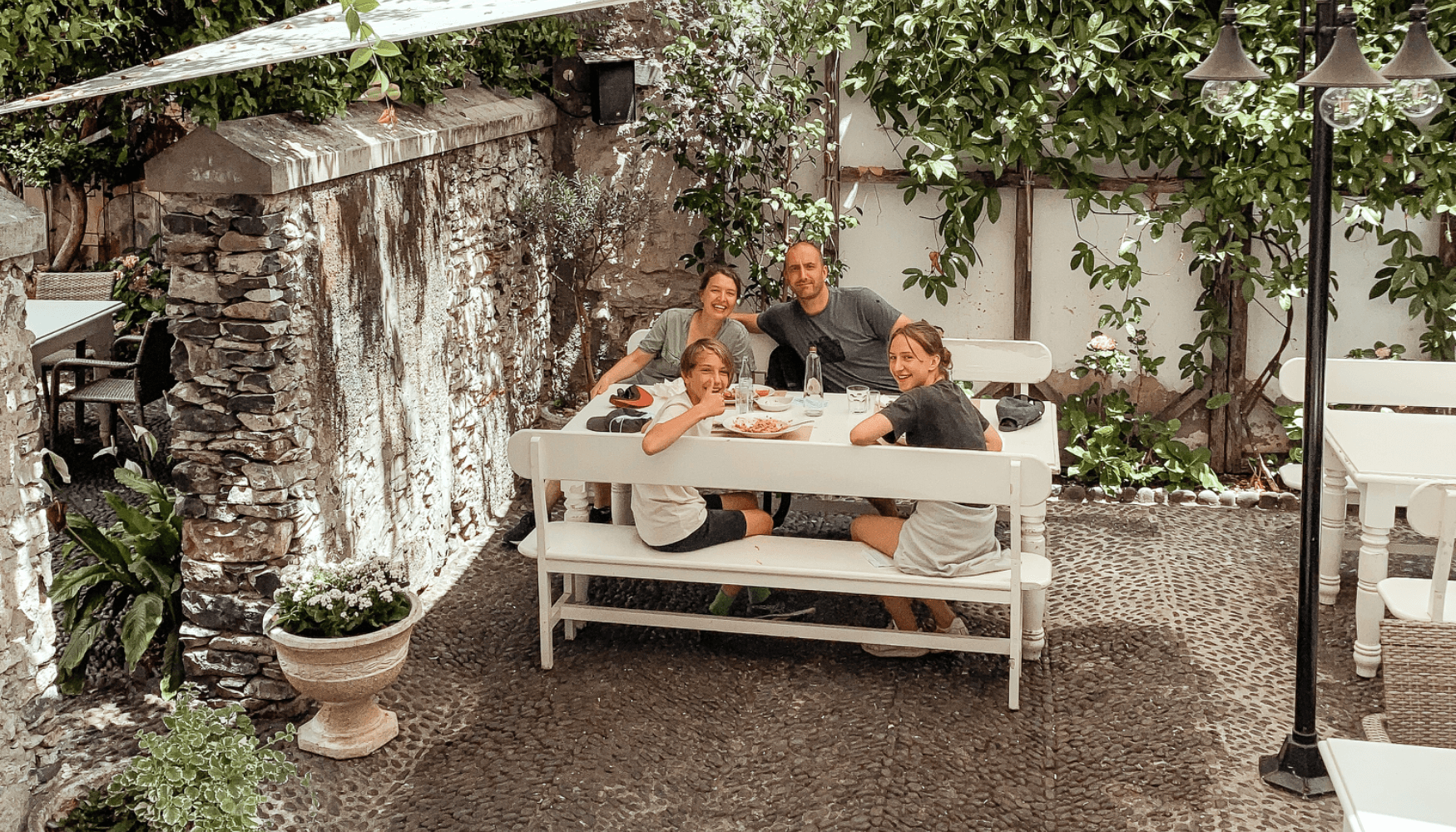 Traveltheworldwithmykiddies